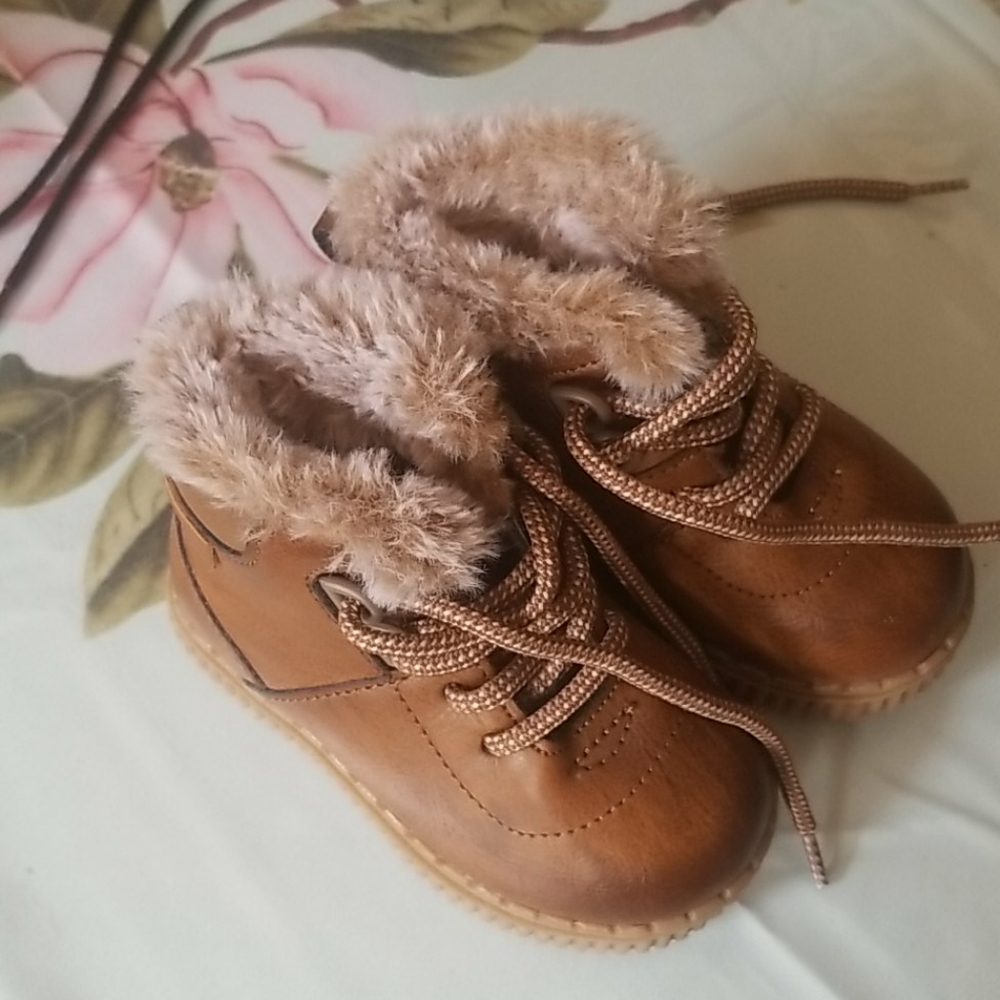Toddler winter boot